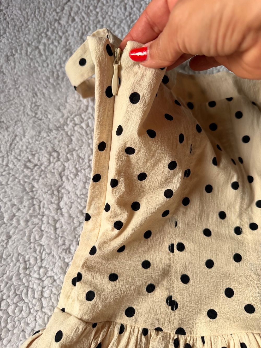 Abercrombie & Fitch Cream Mini Dress with Black Polka Dots - Picture 10 of 10
